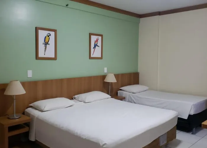 SUÍTE PARA ATÉ 4 PESSOAS EM GOLDEN DOLPHIN GRANDE HOTEL PISCINA 24h