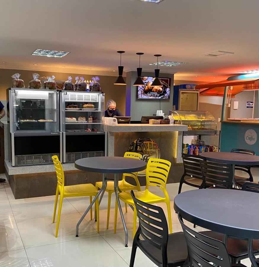 Apartamento Até 4 Pessoas Em Golden Dolphin Grande Piscina 24h Caldas Novas