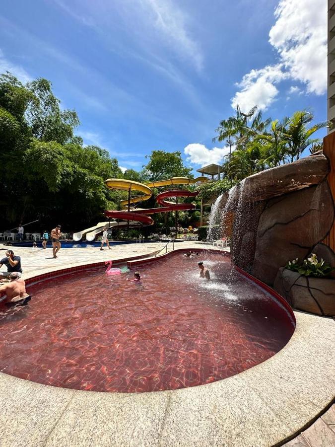 Até 4 Pessoas Em Golden Dolphin Grande Piscina 24h Caldas Novas